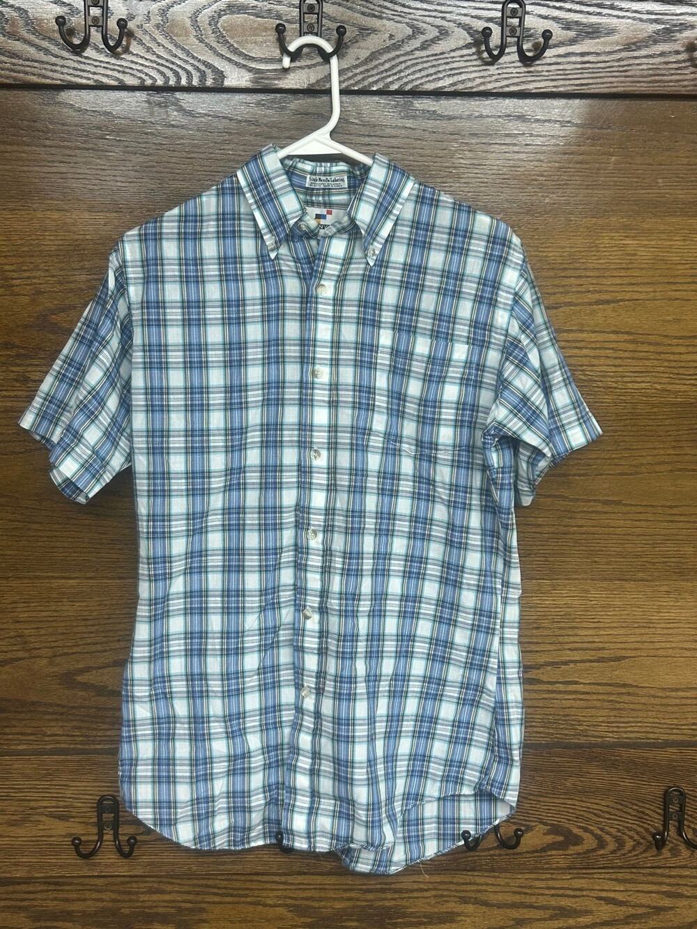 Botany 500 Small Plaid Men’s Button Up Shirt
